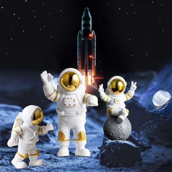 1733351387 Street27 Polyvinyl Chloride 3Pcs Astronaut Action Figurine Home Decor Astronaut Statue Study Office Desk Decor Showpiece Gift Decoration Accessories Outer Space Pvc SculptureGolden