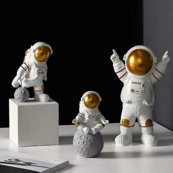 1733427609 Street27 Resin Astronaut Spaceman Fantasy Statue Ornament Home Office Desktop Figurine Decors Set Of 3 Golden